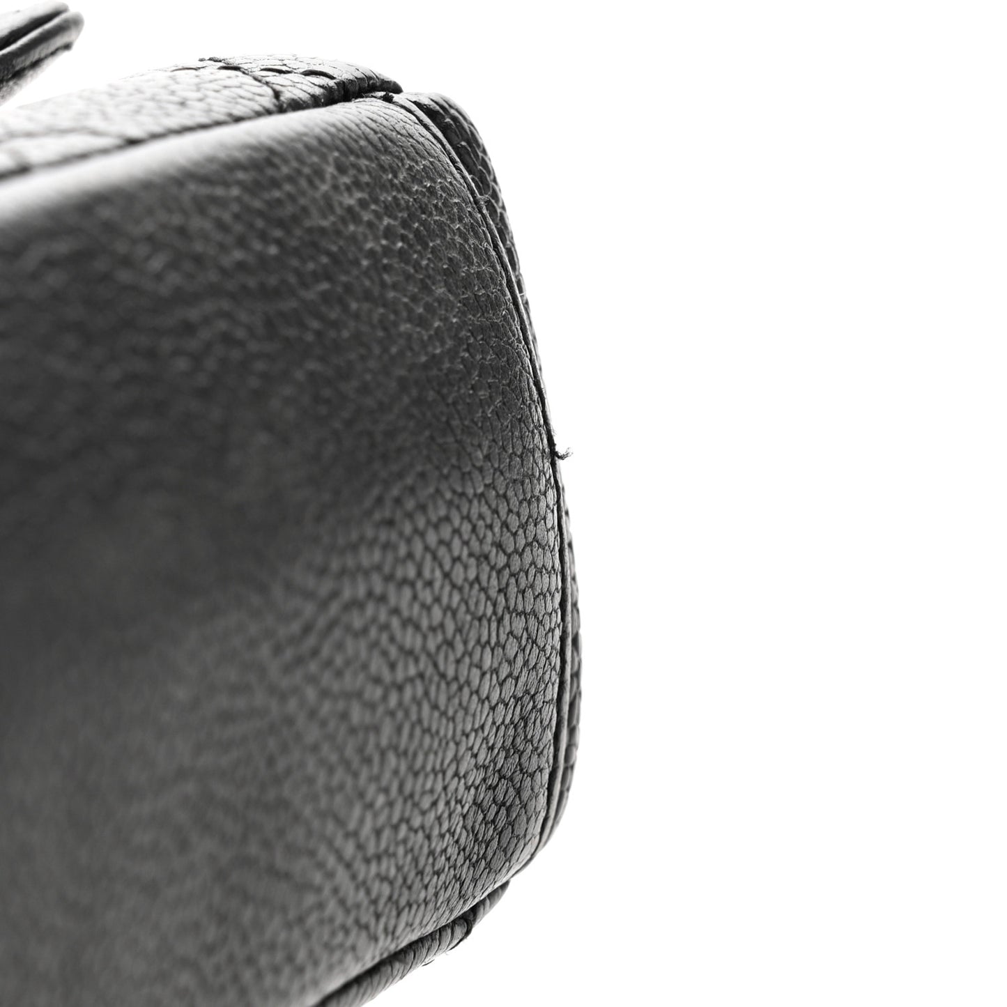 Caviar Quilted Medium CC Filigree Flap Black