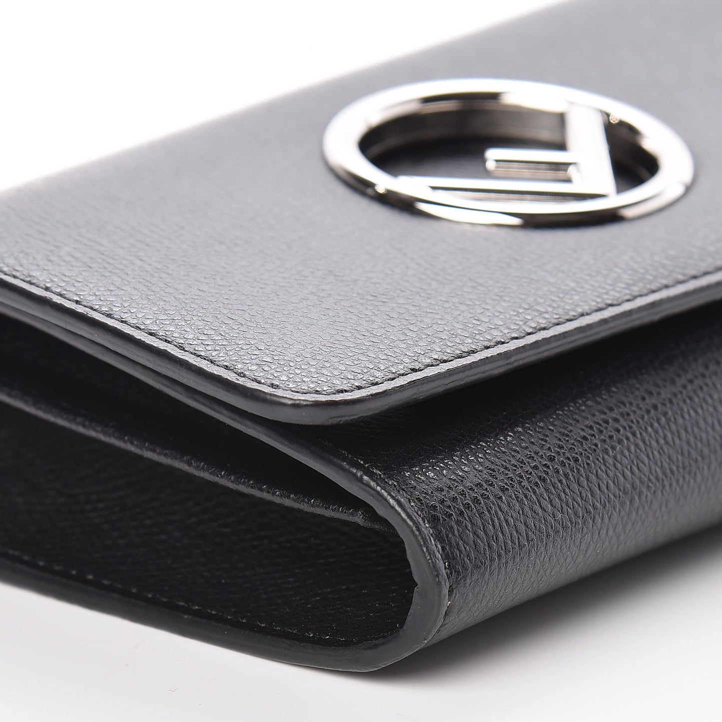 Vitello Cruise F is Fendi Wallet on Chain Black