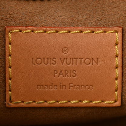Louis Vuitton Monogram Loop 6 of 9
