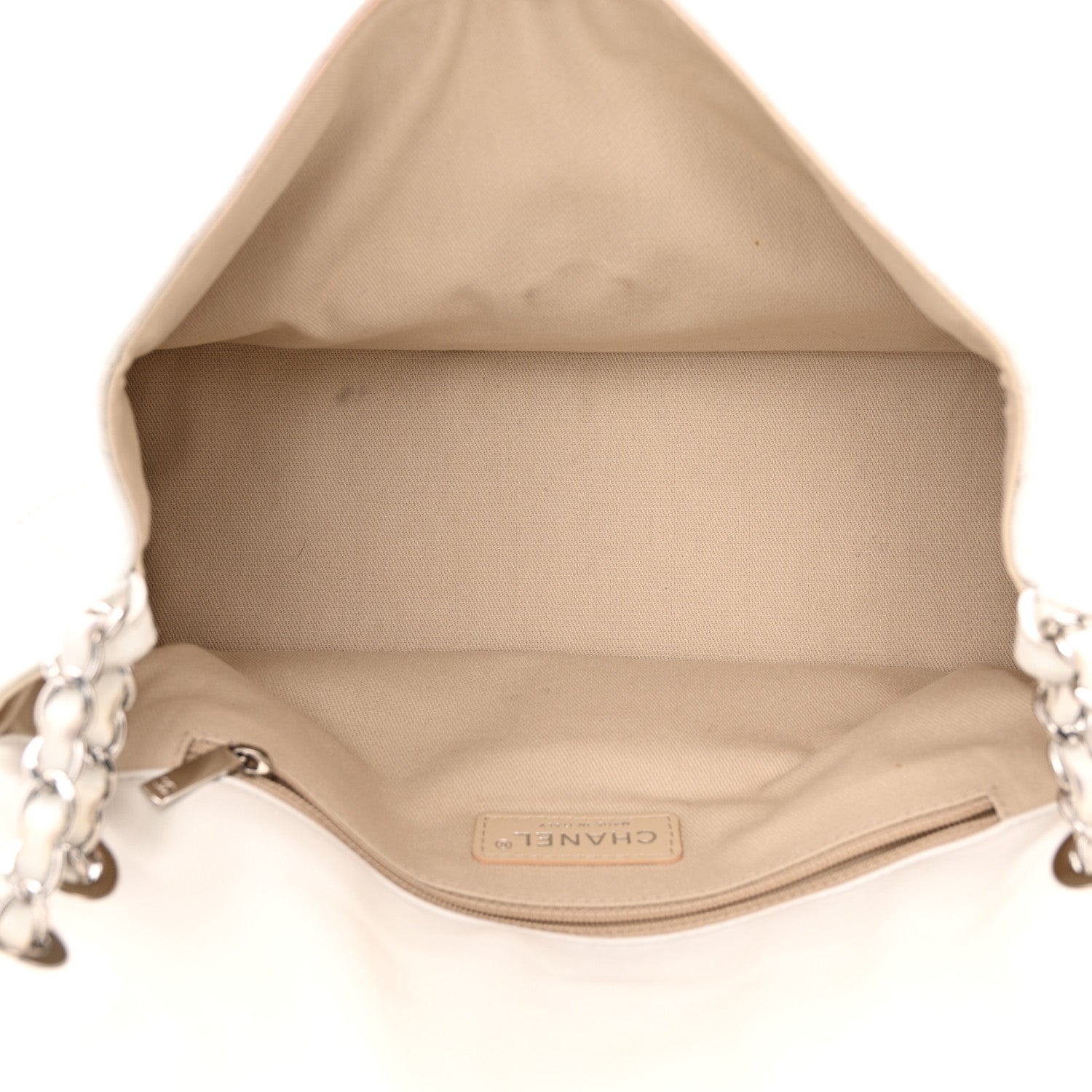 Chanel Calfskin Quilted VIP Flap White Black 5 of 21