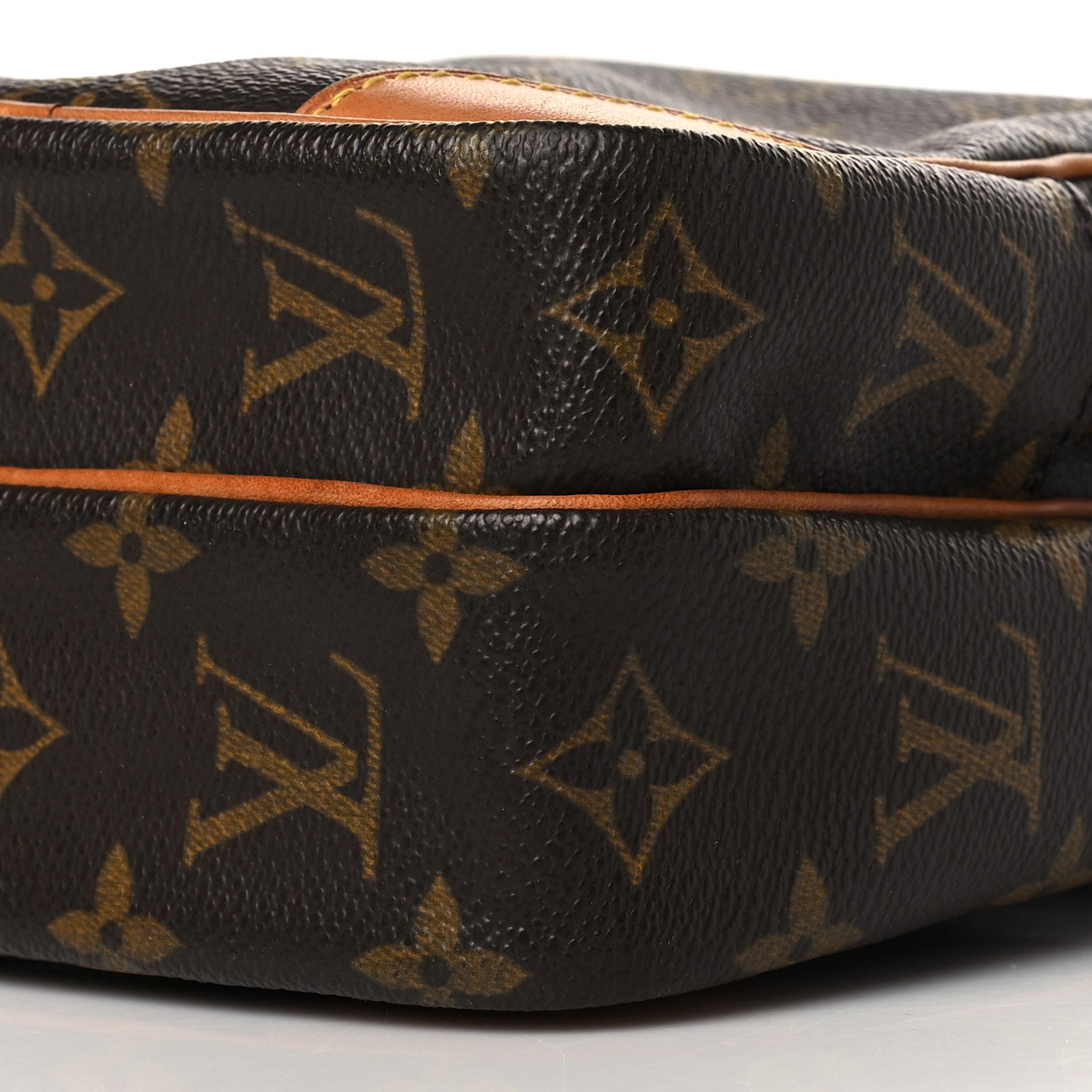 Louis Vuitton Monogram Amazone 9 of 9