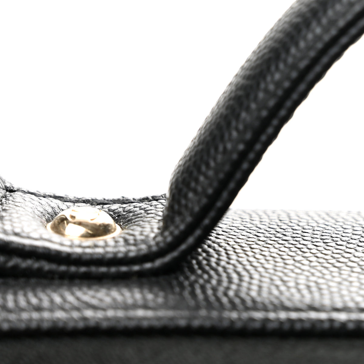Caviar Quilted Medium CC Filigree Vanity Case Black