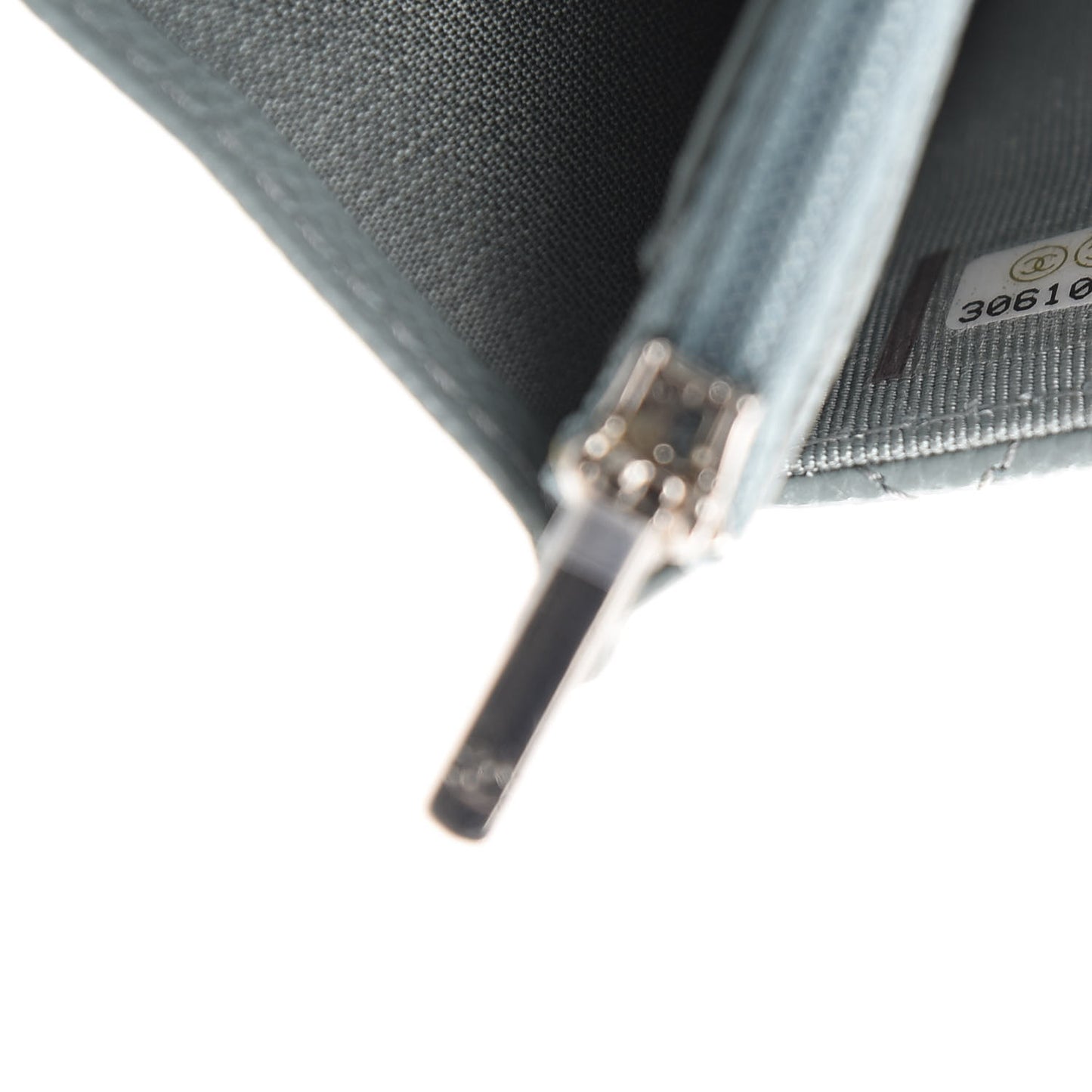 Caviar Quilted Wallet On Chain WOC Light Blue