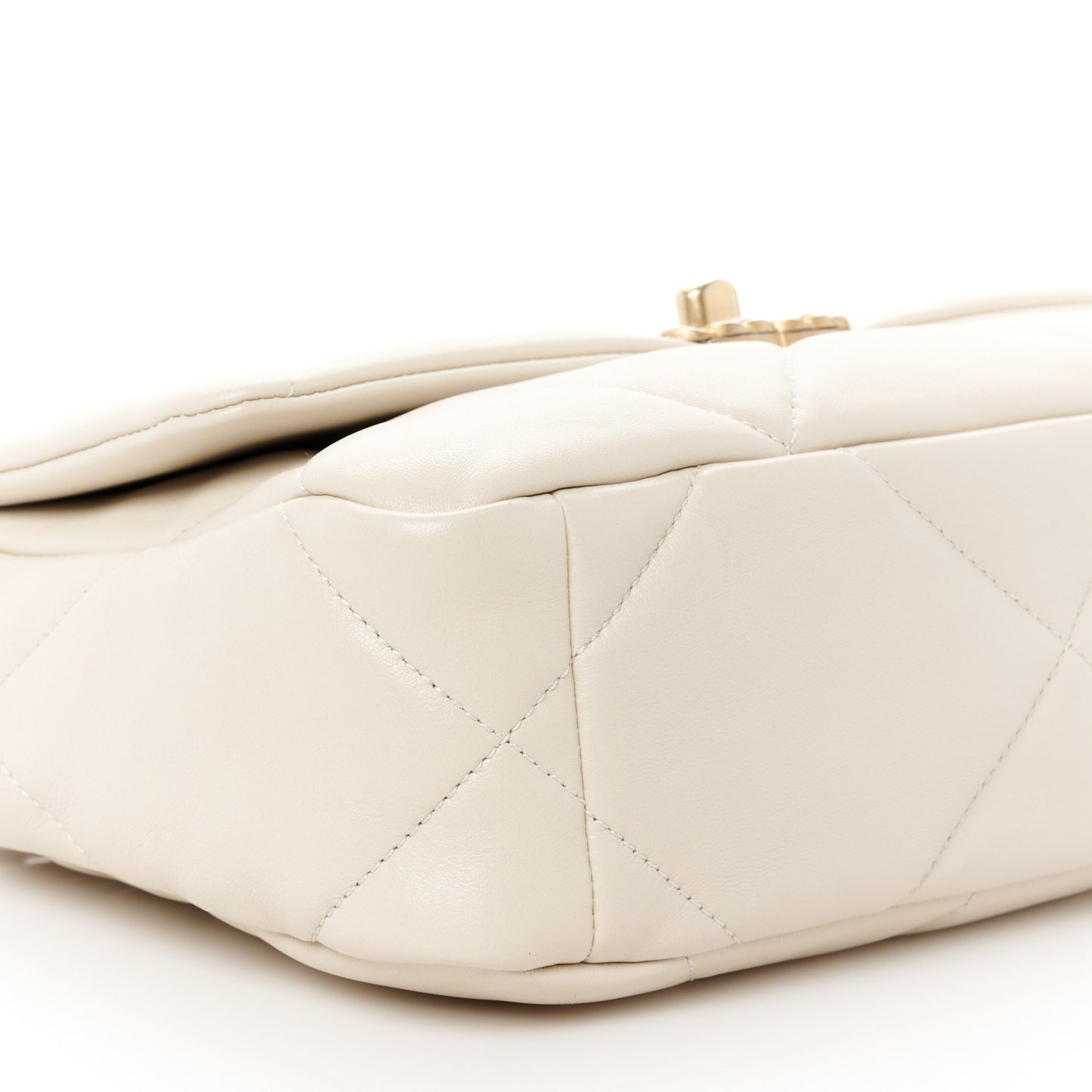 Lambskin Quilted Medium Chanel 19 Flap Light Beige
