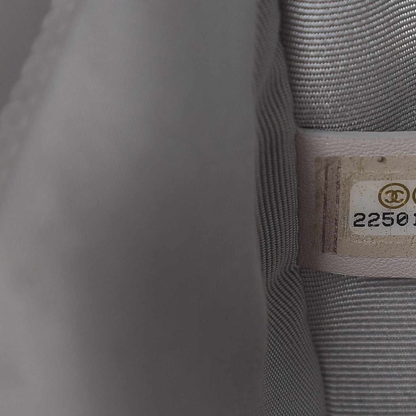 Metallic Caviar Chevron Quilted Medium Boy Flap Silver