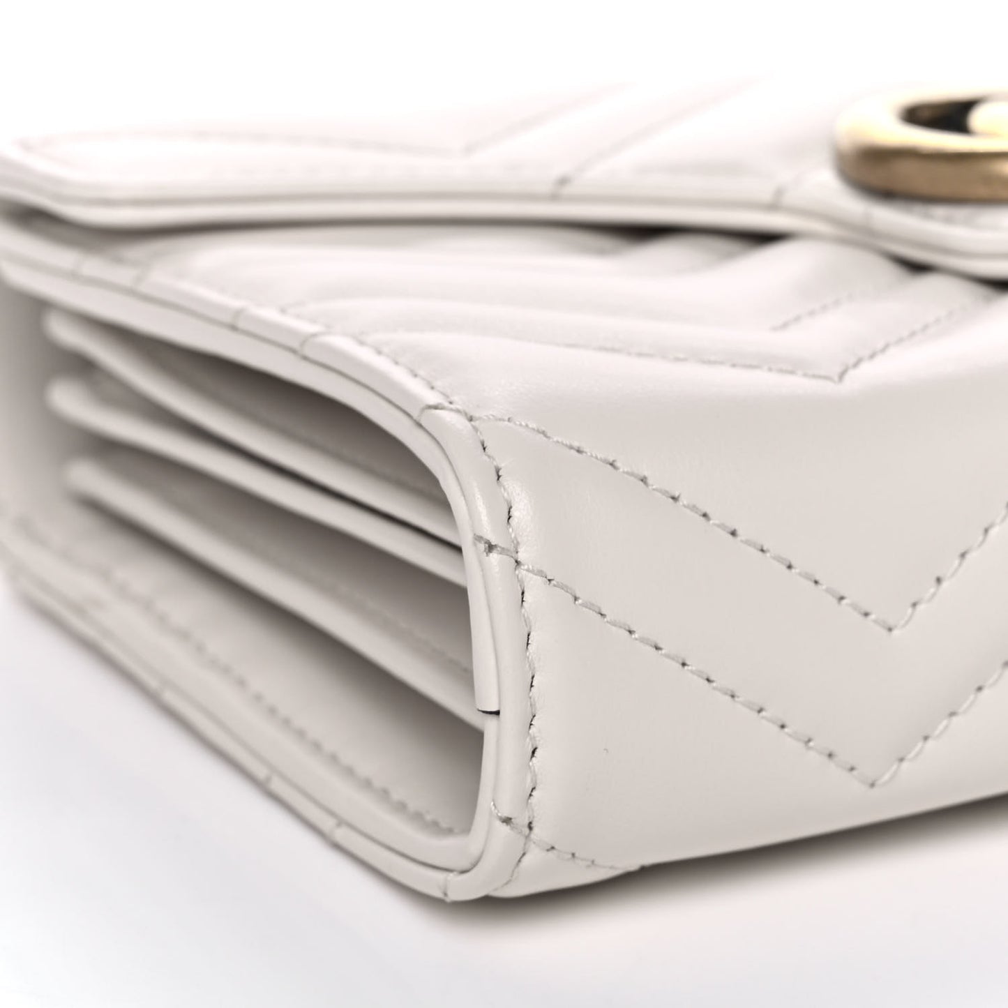 Calfskin Matelasse GG Marmont Chain Wallet Mystic White