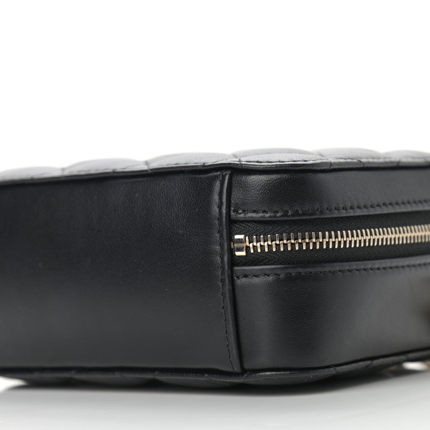 Lambskin Quilted CC Pearl Crush Camera Case Black