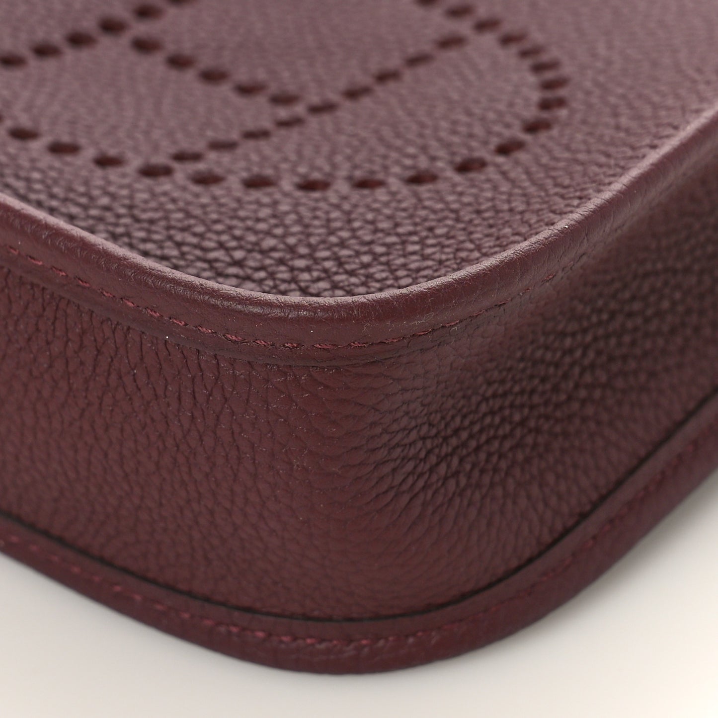 Taurillon Clemence Evelyne TPM Rouge Sellier