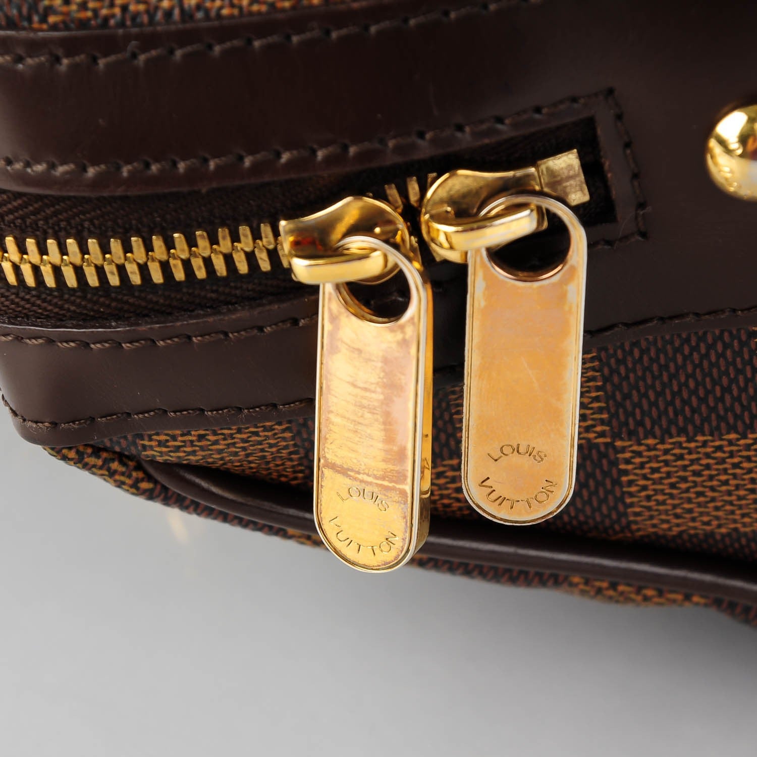 Louis Vuitton Damier Ebene Berkeley 8 of 8