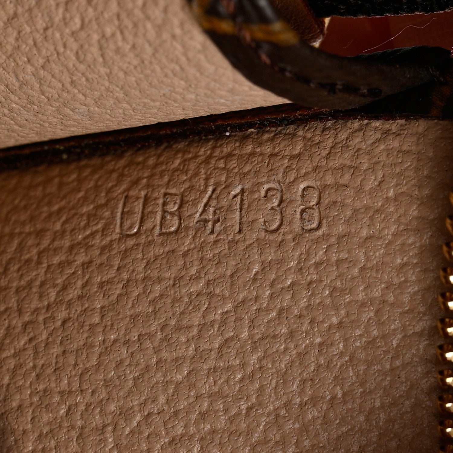 Louis Vuitton Monogram Toiletry Pouch 15 7 of 7