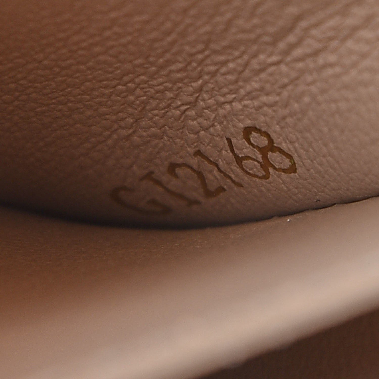 Louis Vuitton Monogram Essential Time Trunk 6 of 7
