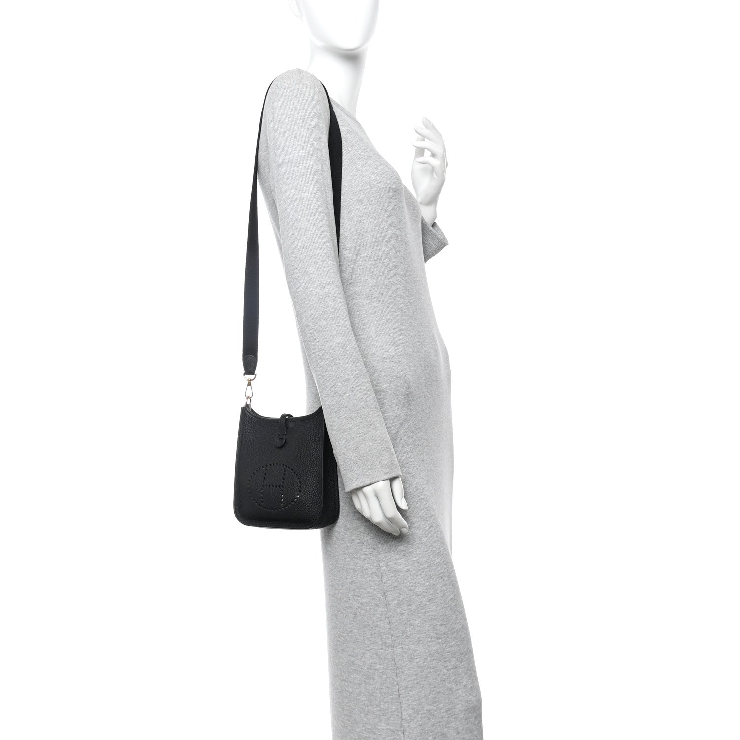 Hermes Taurillon Clemence Evelyne TPM Black 4 of 37