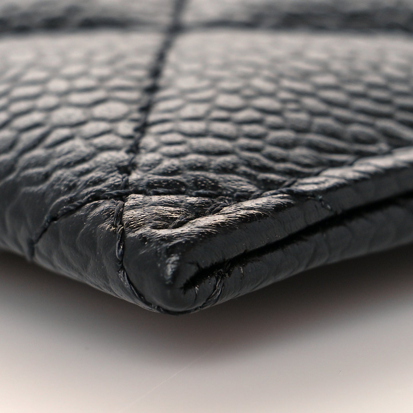 Caviar Quilted Card Holder Black