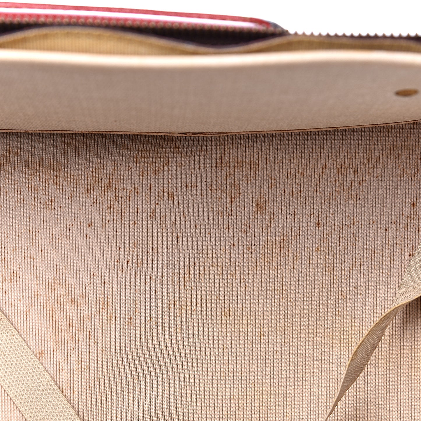 Calfskin Cup Challenge Travel Bag Red