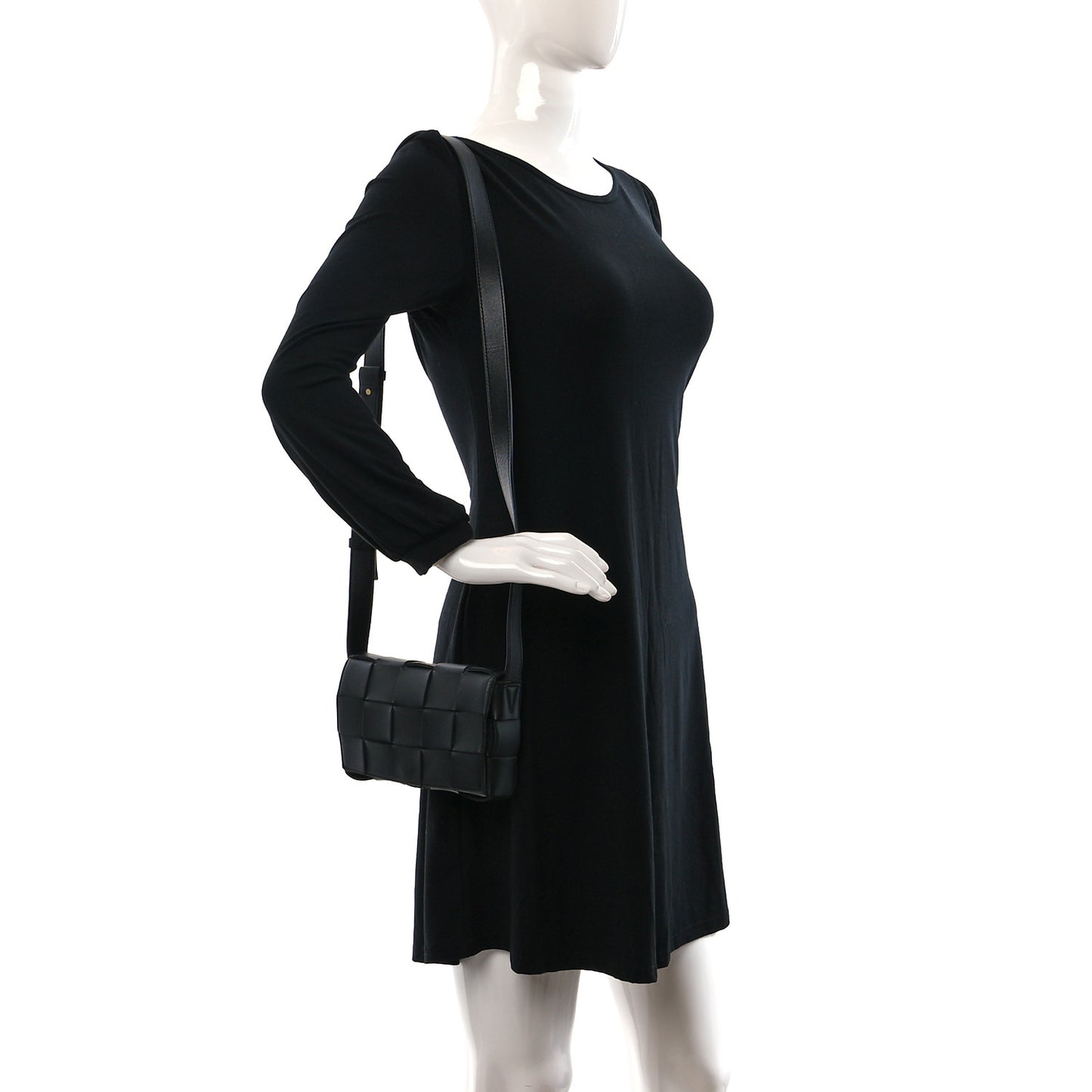 Lambskin Maxi Intreccio Small Cassette Crossbody Bag Black