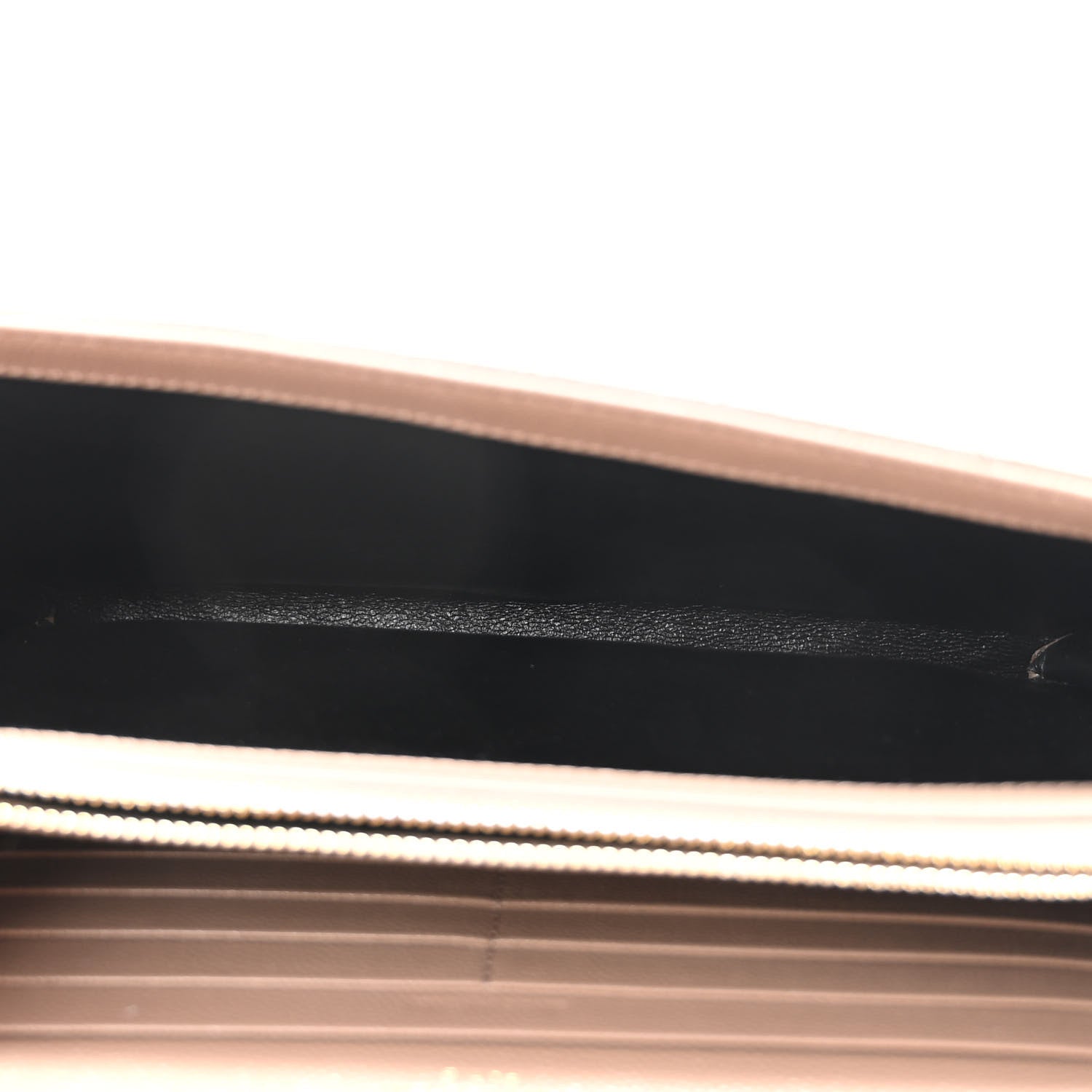 Saint Laurent Grain De Poudre Matelasse Chevron Monogram Chain Wallet Taupe 5 of 9