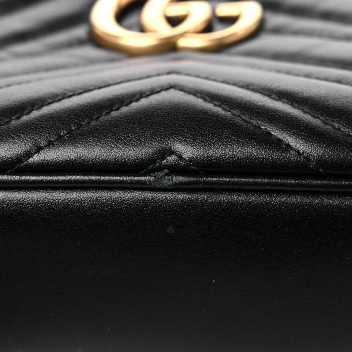 Gucci Calfskin Matelasse Small GG Marmont Chain Shoulder Bag Black 19 of 21