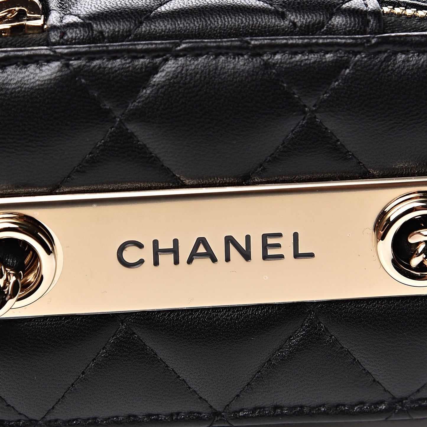 Lambskin Quilted Trendy Mini Vanity Case With Chain Black