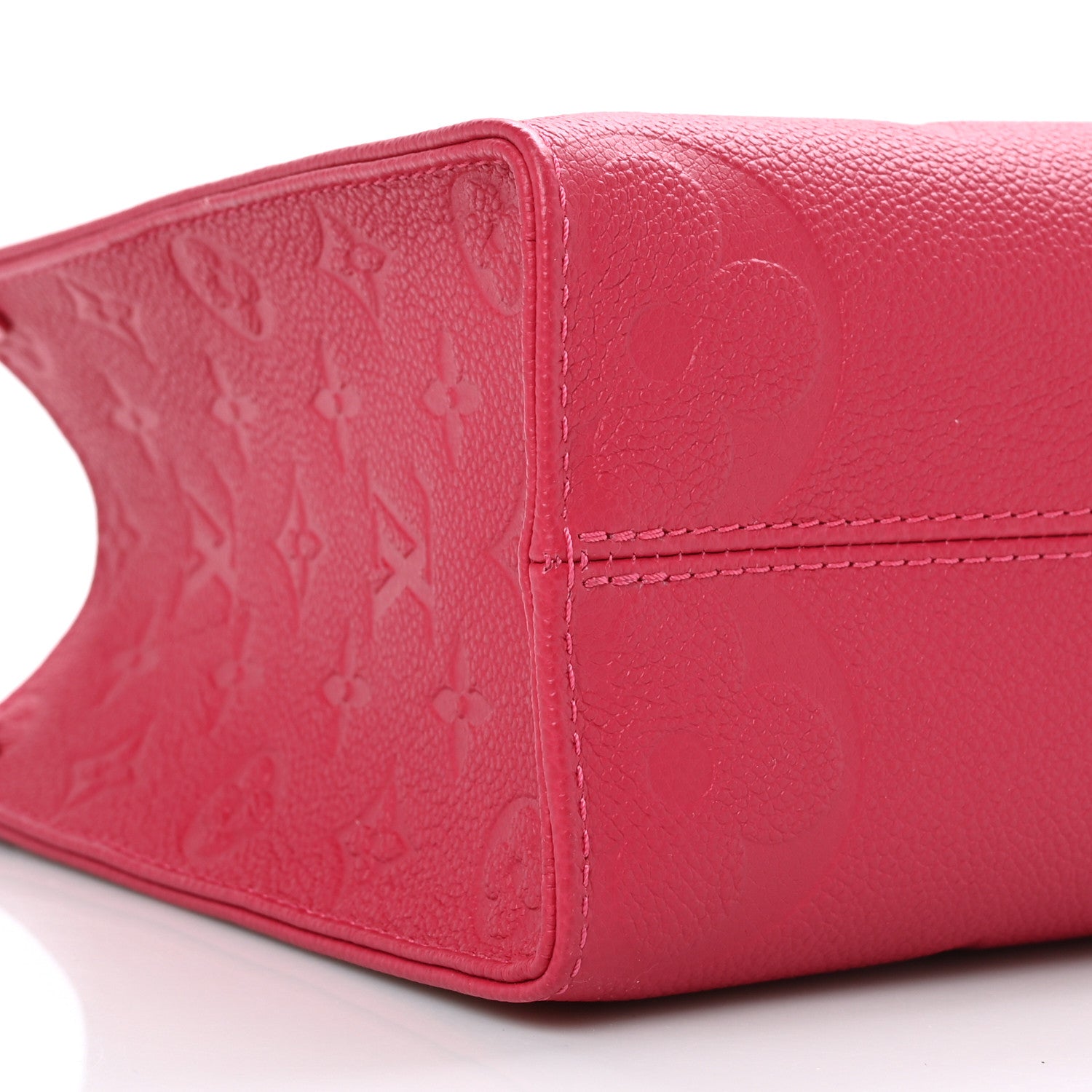 Louis Vuitton Empreinte Monogram Giant Onthego PM Freesia 7 of 8