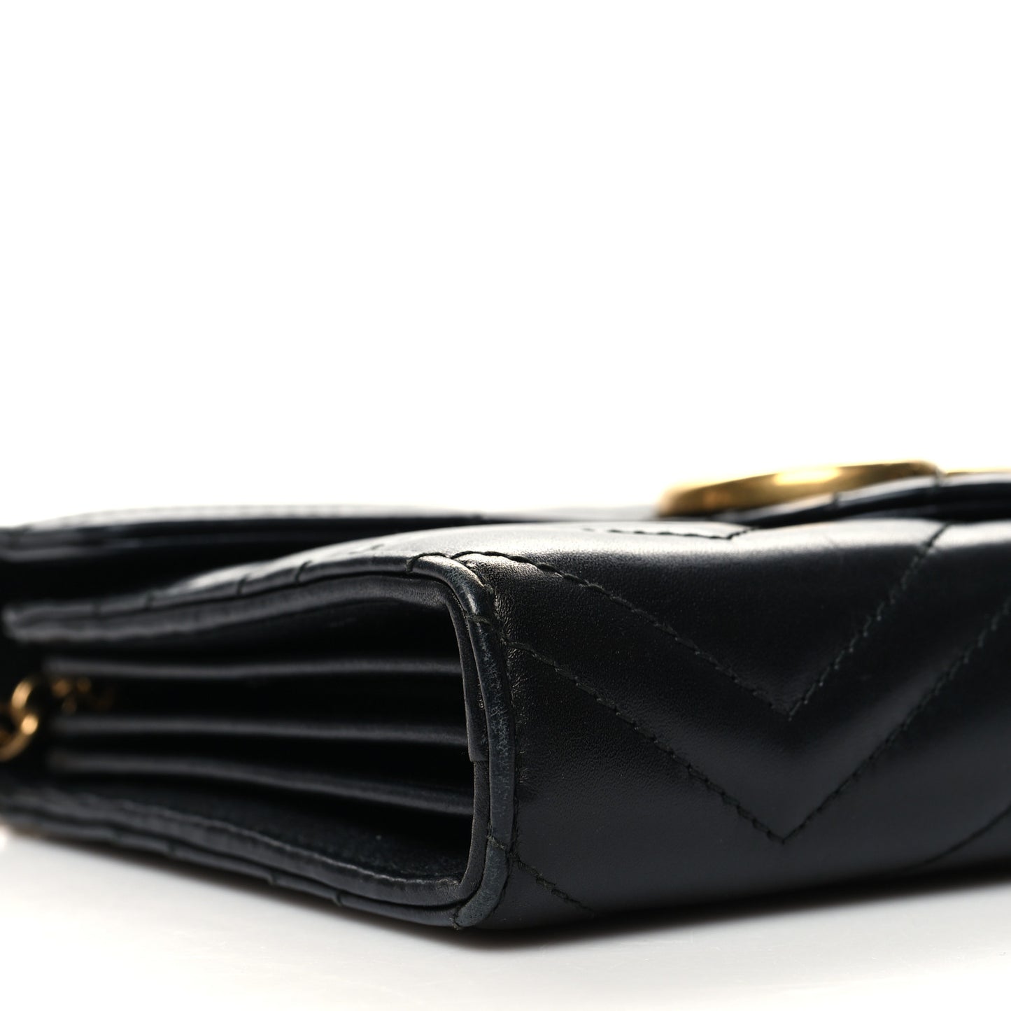 Calfskin Matelasse GG Marmont Chain Wallet Black