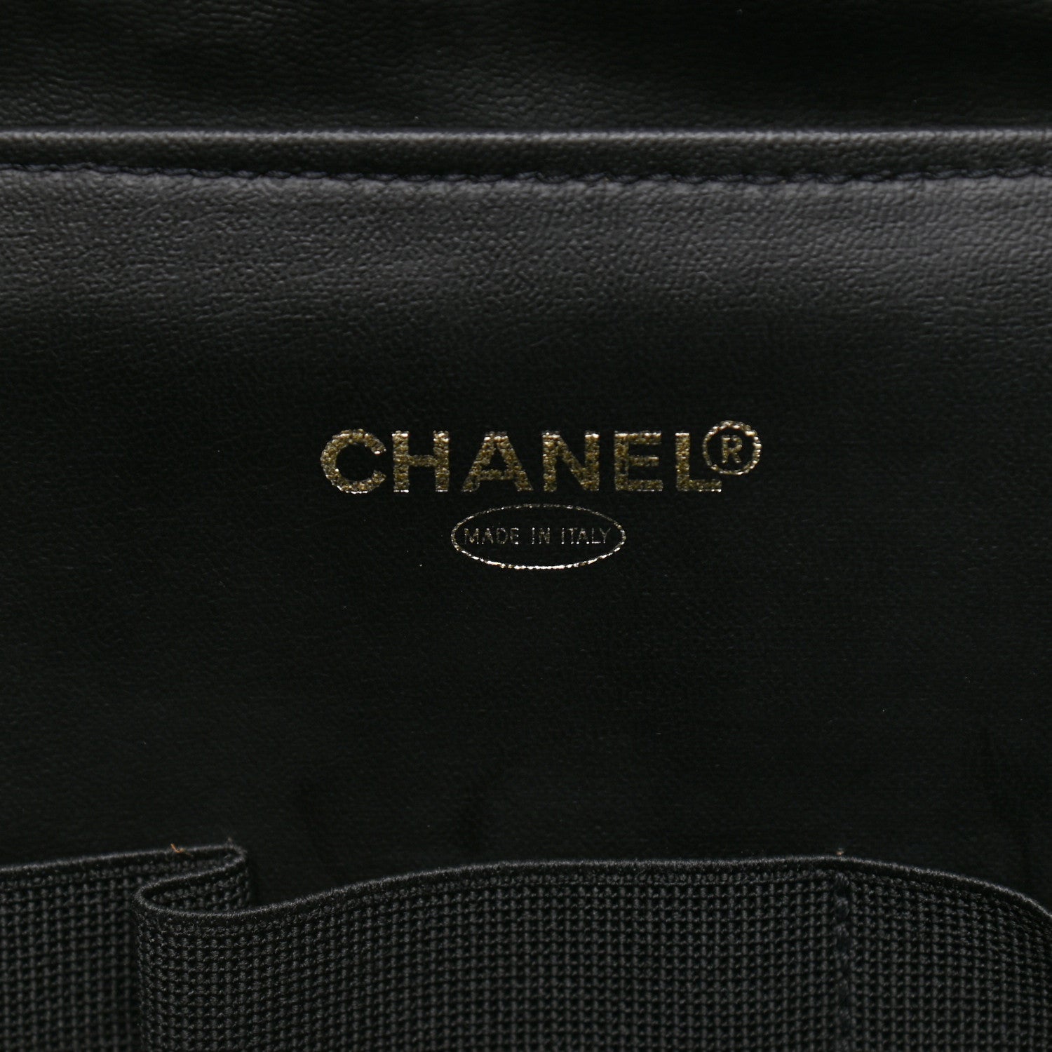 Chanel Patent Quilted CC Vanity Cosmetic Case Black 5 of 14