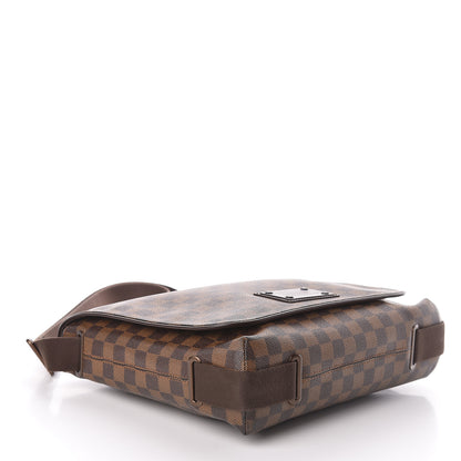 Louis Vuitton Damier Ebene Brooklyn MM 4 of 9