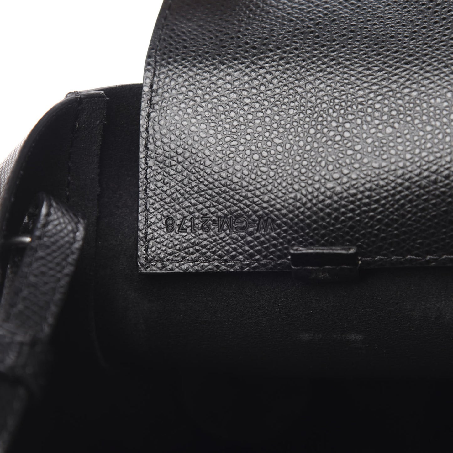 Grained Calfskin Small Vertical Cabas Black