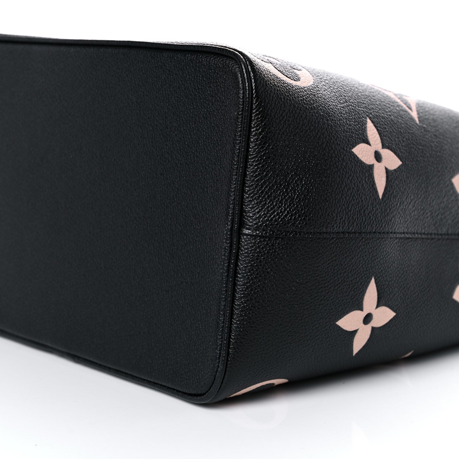 Louis Vuitton Empreinte Monogram Giant Neonoe MM Black Beige 9 of 10