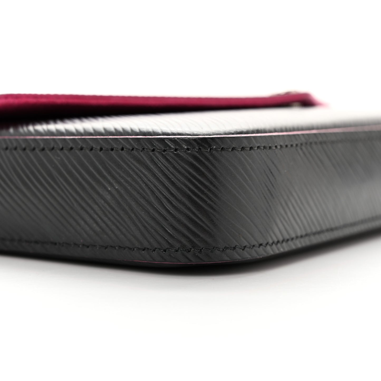 Epi Pochette Felicie Black Hot Pink