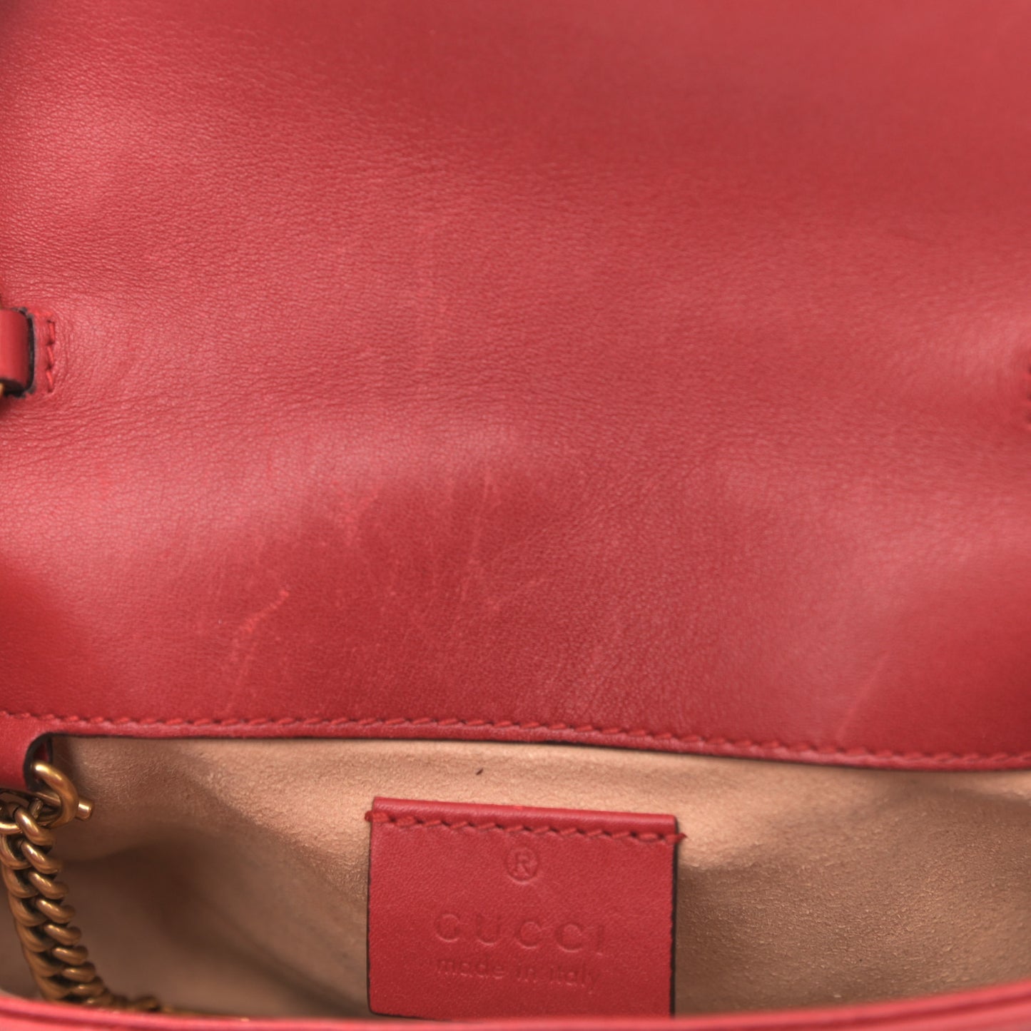 Calfskin Matelasse Super Mini GG Marmont Shoulder Bag Hibiscus Red
