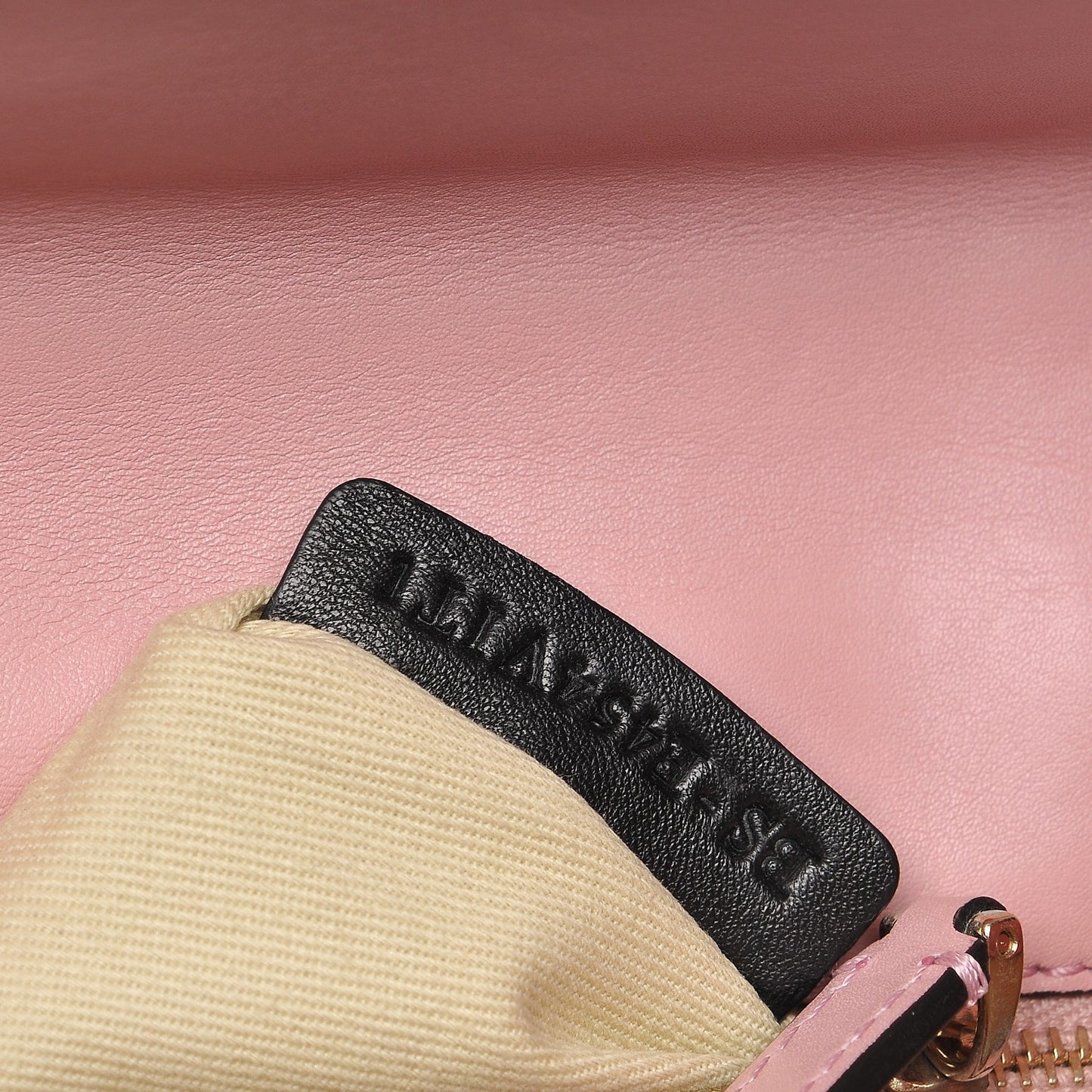 Vitello Large Glam Lock Rockstud Flap Light Pink