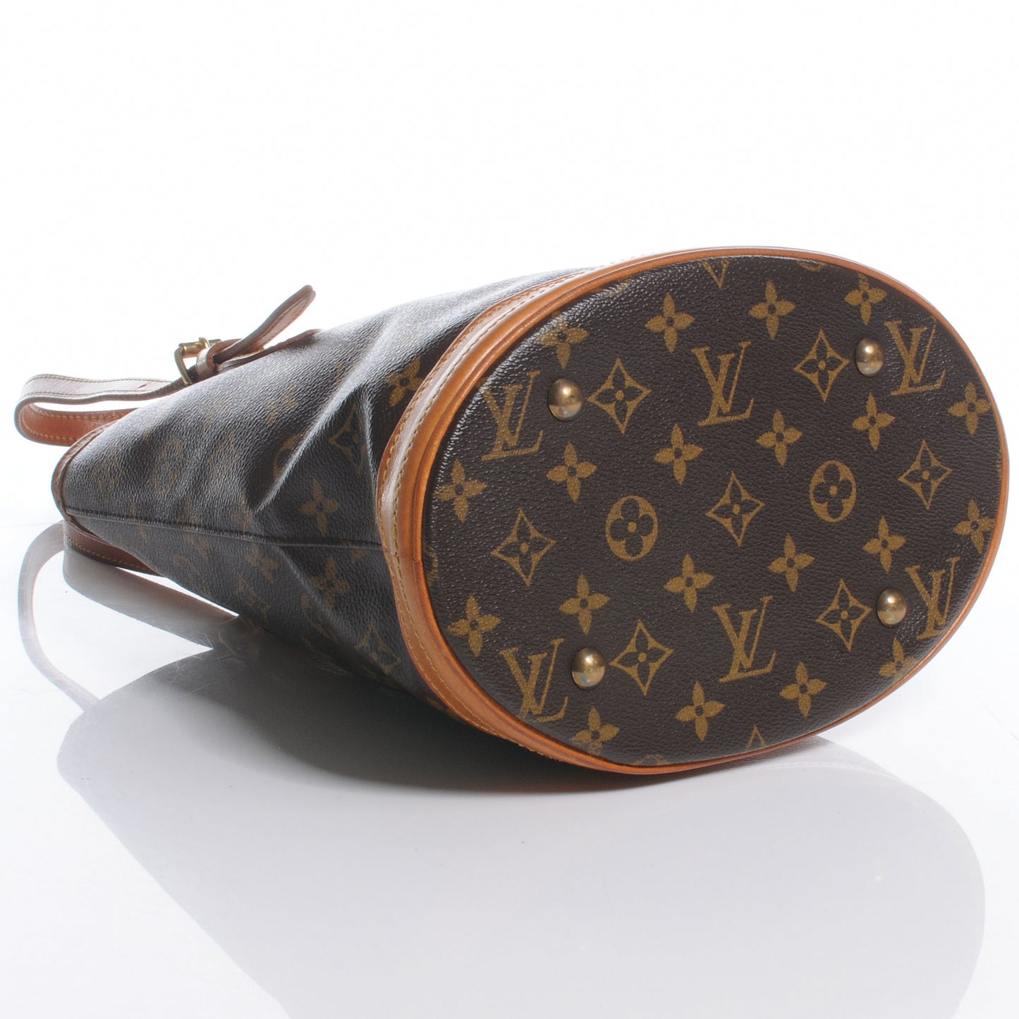 Monogram Petit Bucket 23