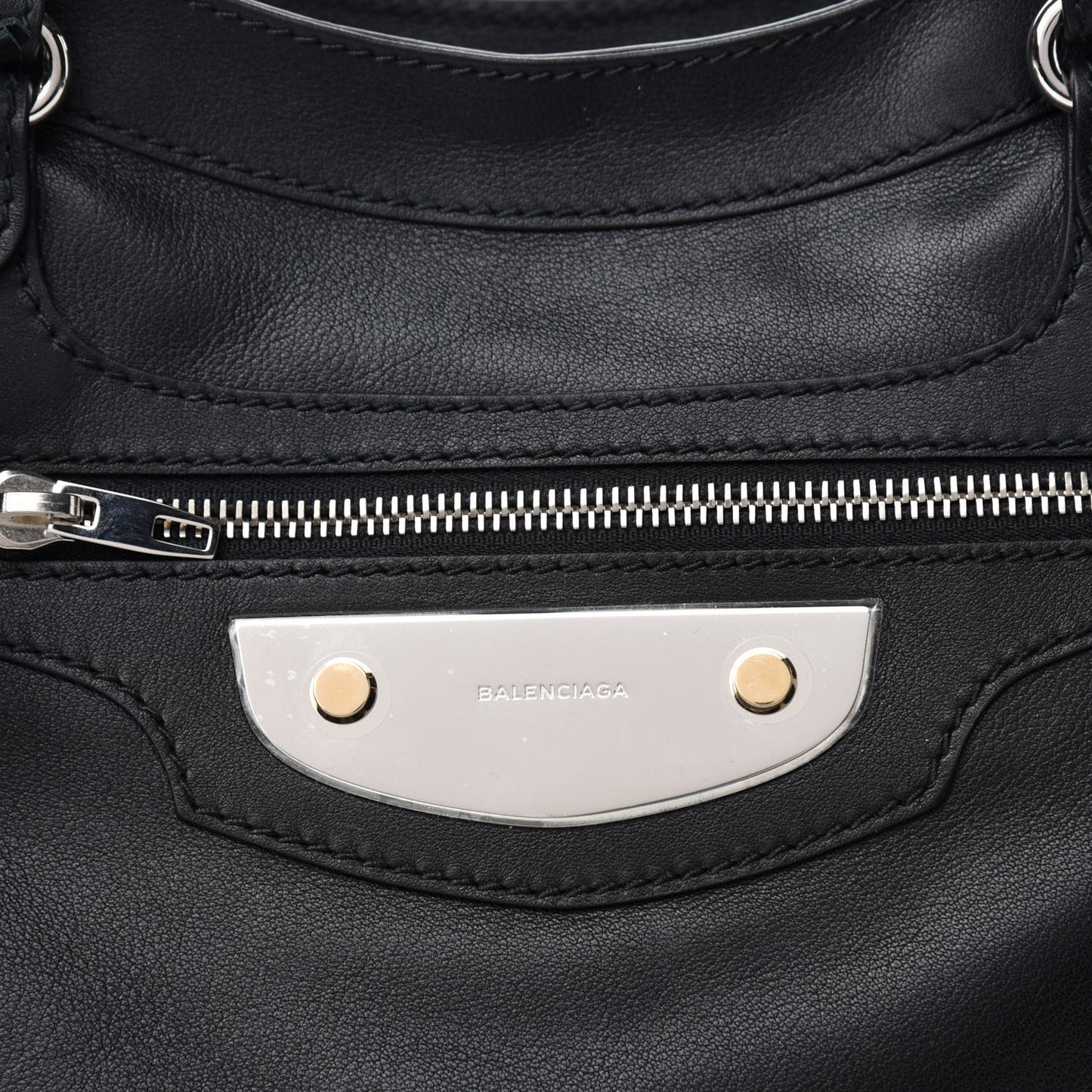 Veau Amp Plate Silver Hardware Velo Black