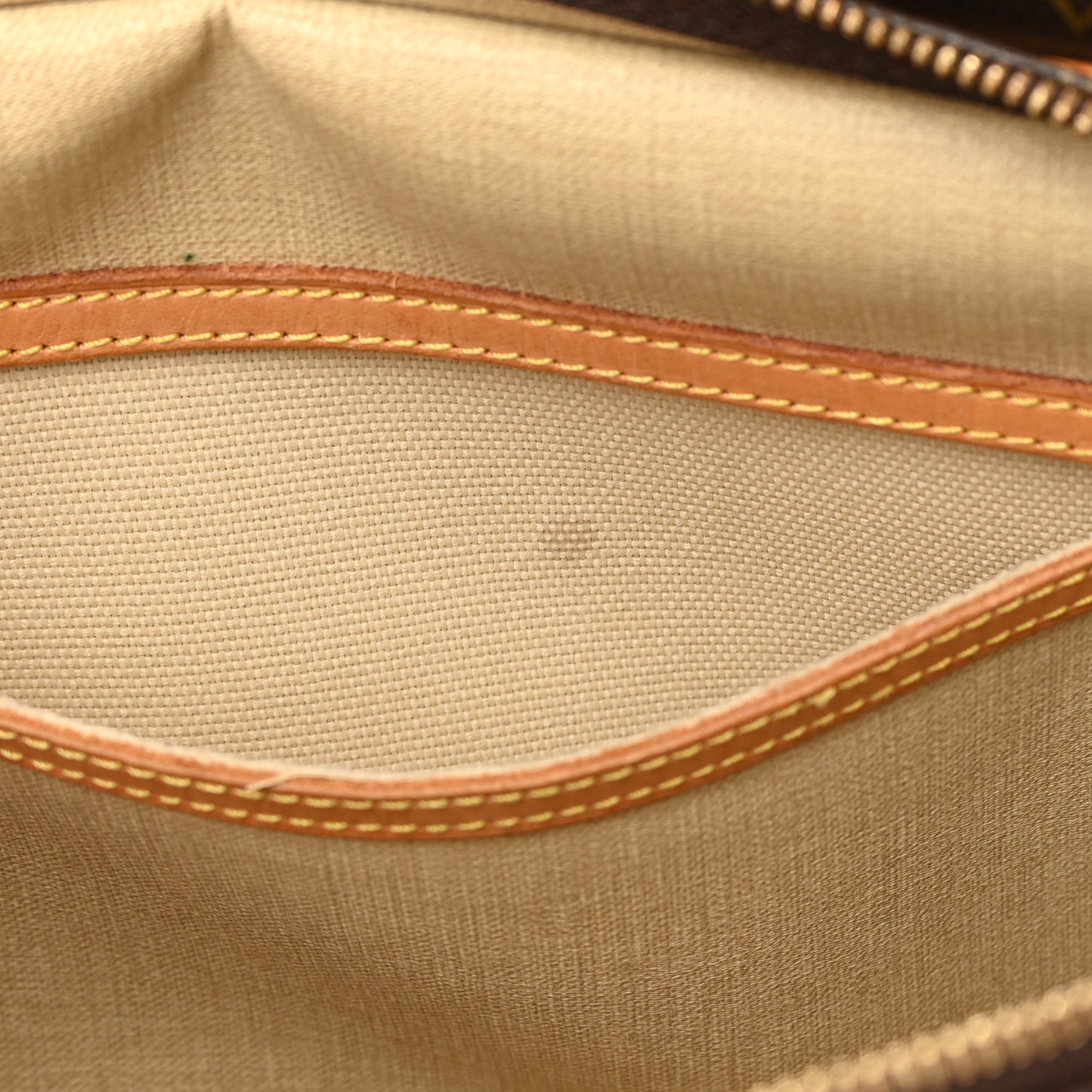 Monogram Reporter PM