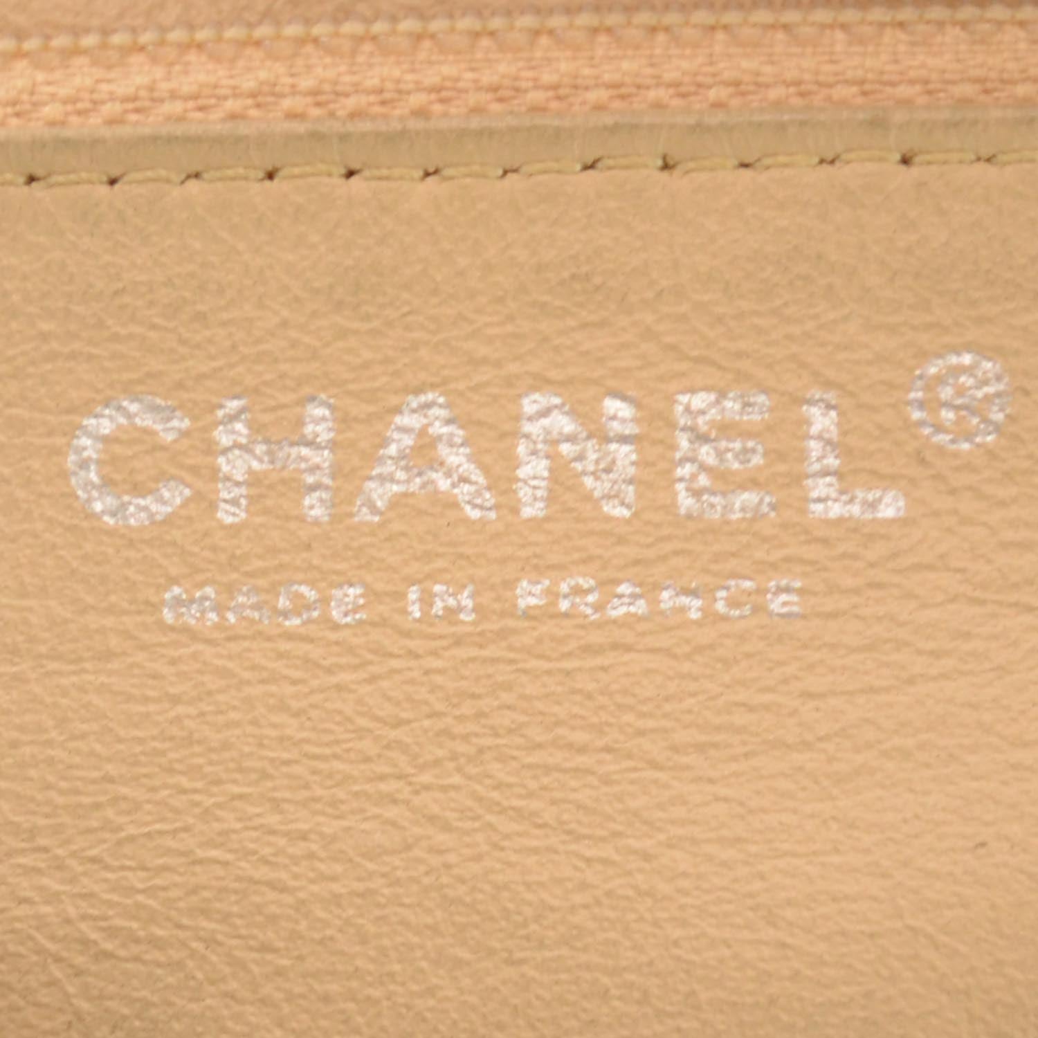 Chanel Luxe Ligne Bowler Bronze 7 of 10
