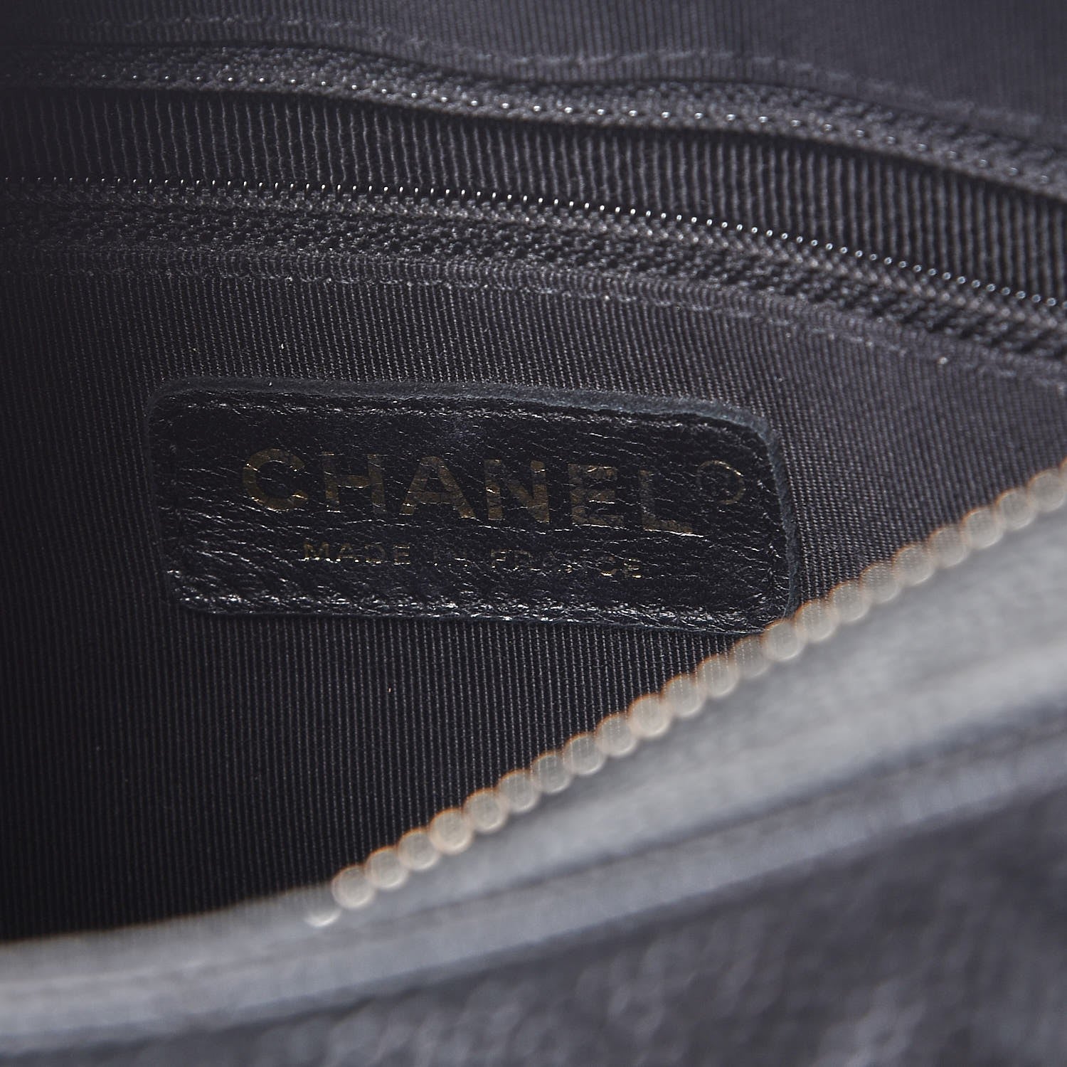 Chanel Caviar Quilted Hobo Black 6 of 7
