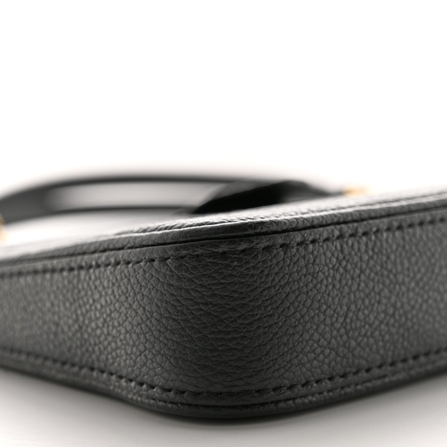 Empreinte Easy Pouch On Strap Black