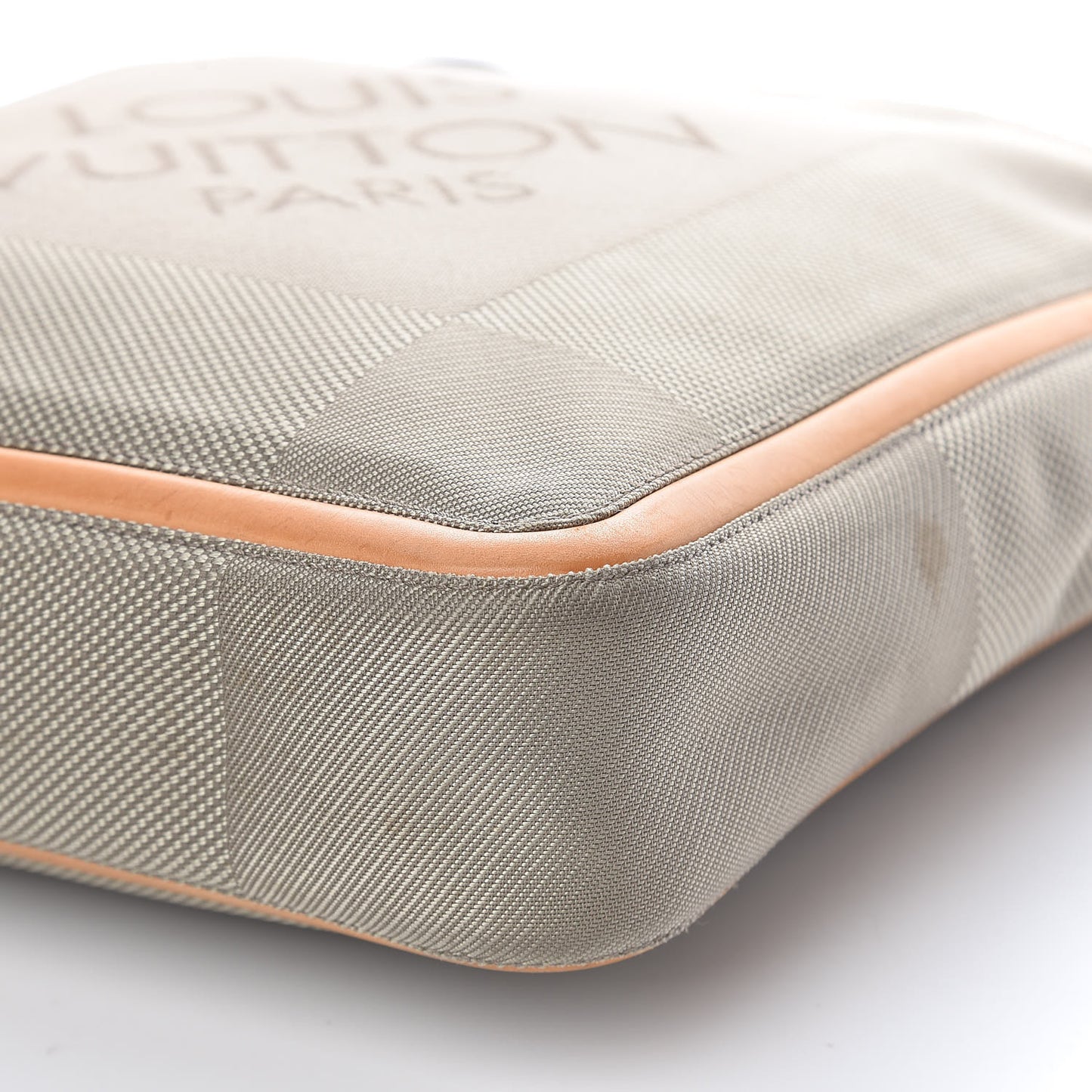 Damier Geant Compagnon Messenger Sable