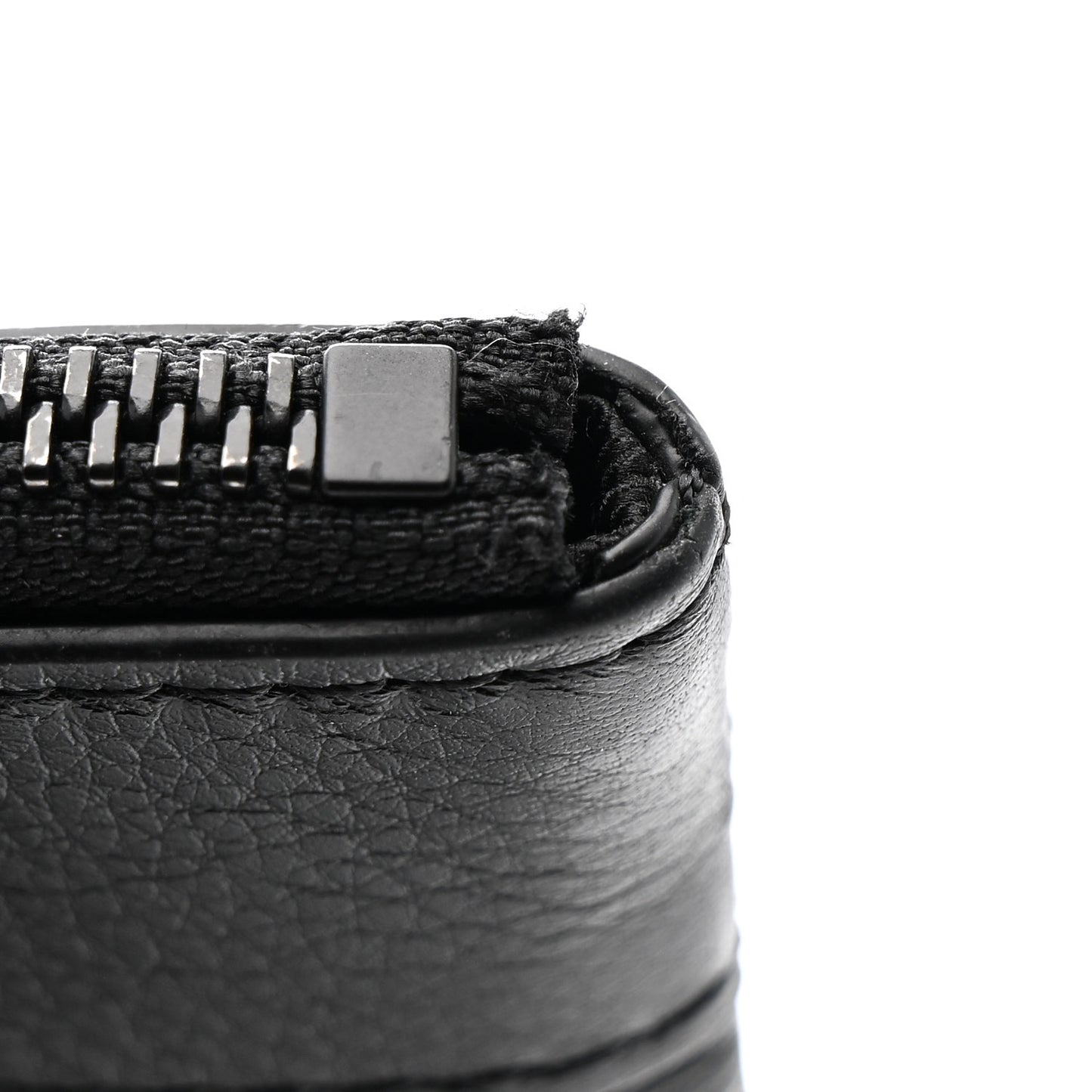 Monogram Shadow Pochette To-Go Black