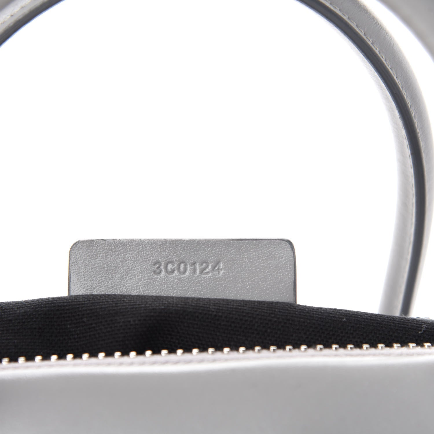 Givenchy Shiny Lord Calfskin Medium Antigona Pearl Grey 9 of 10