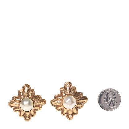 Chanel Pearl CC Clip On Earrings Gold 2 of 4