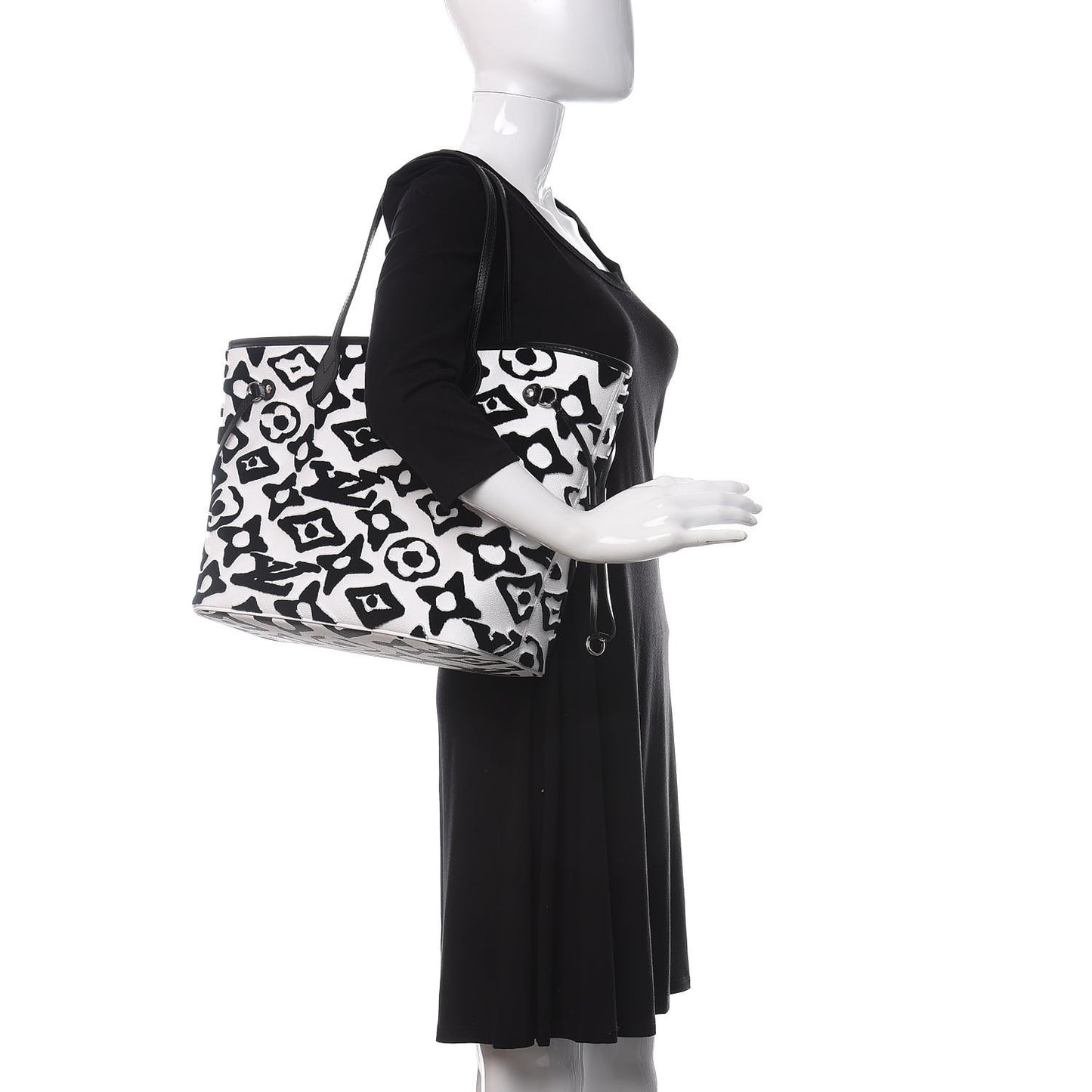 X UF Tufted Monogram Neverfull MM Black White
