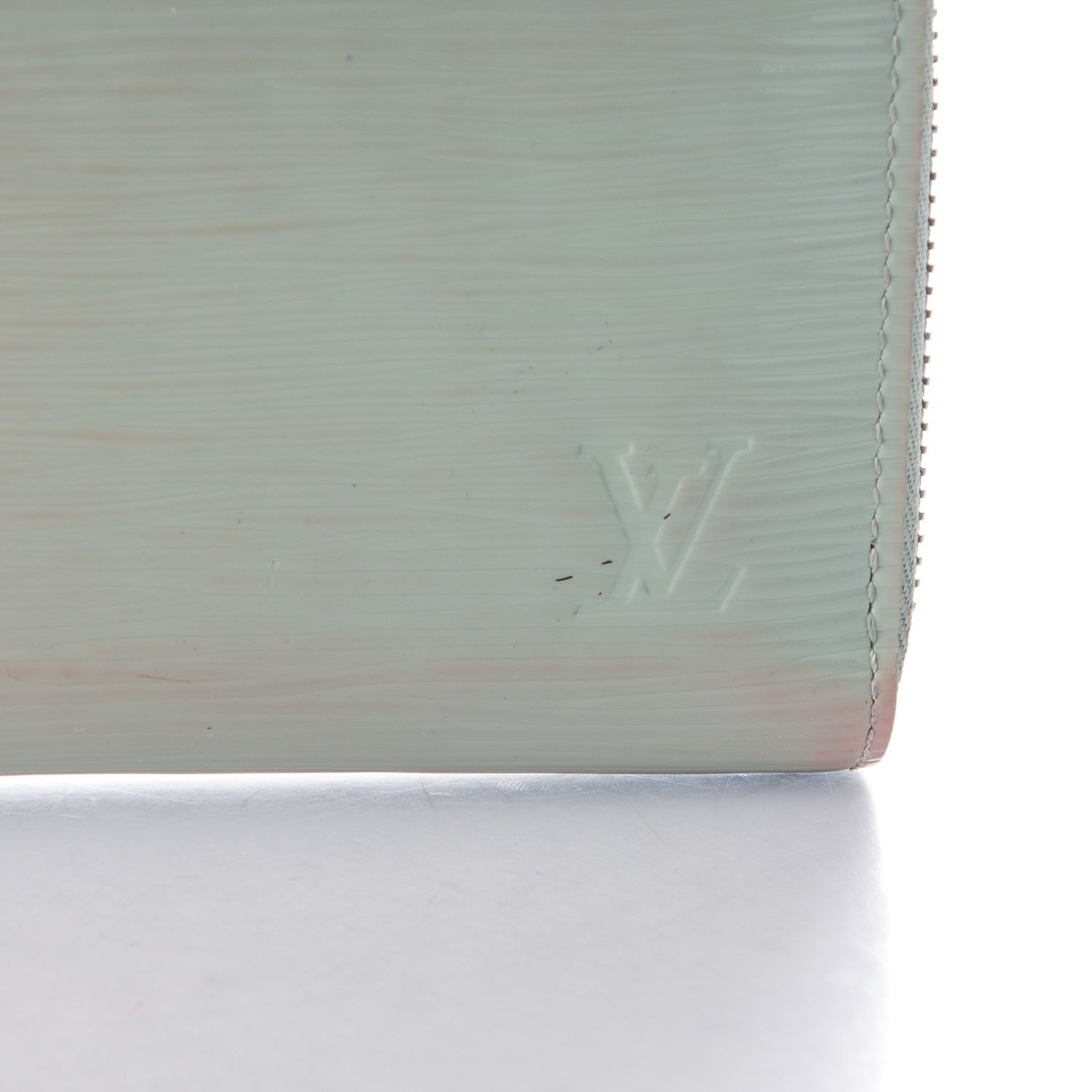 Louis Vuitton Electric Epi Zippy Wallet Amande 8 of 18