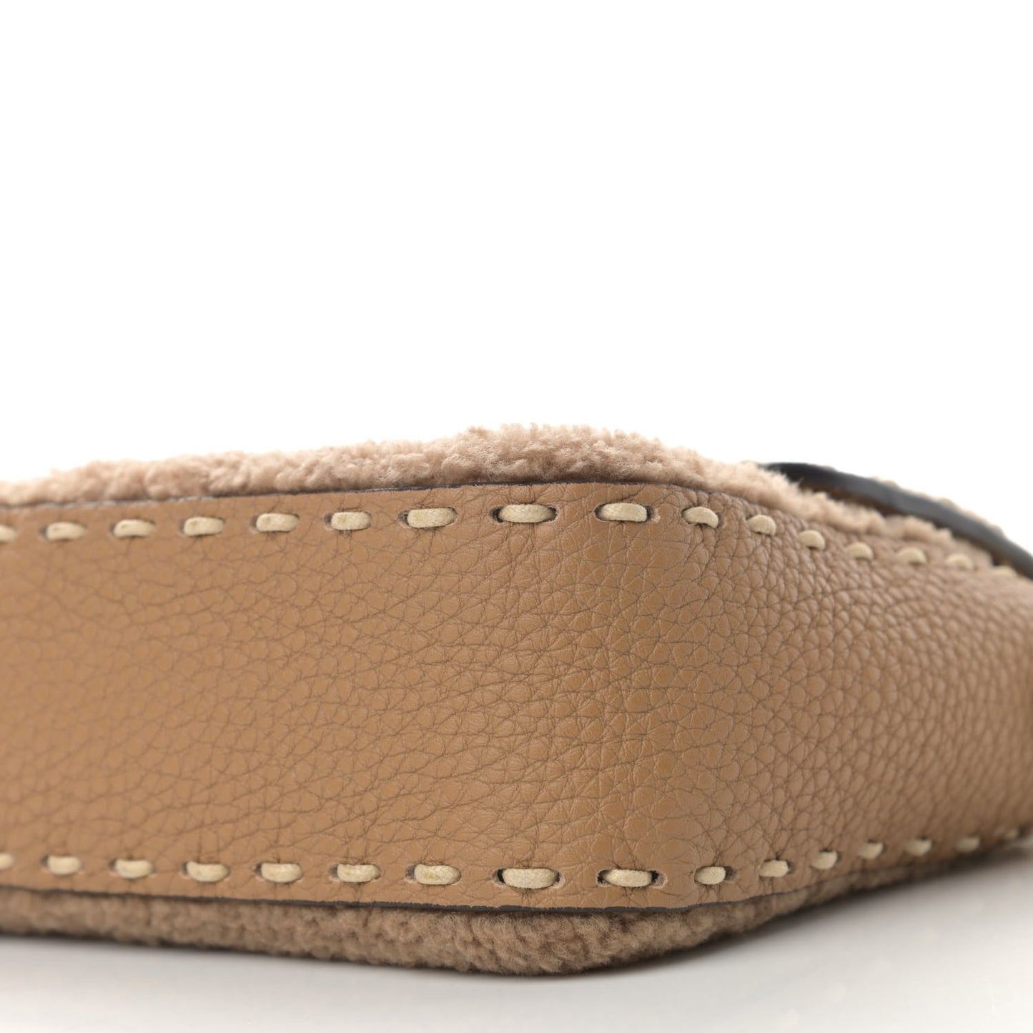 Curly Sheepskin Cuoio Romano Selleria Baguette Camel Cammello