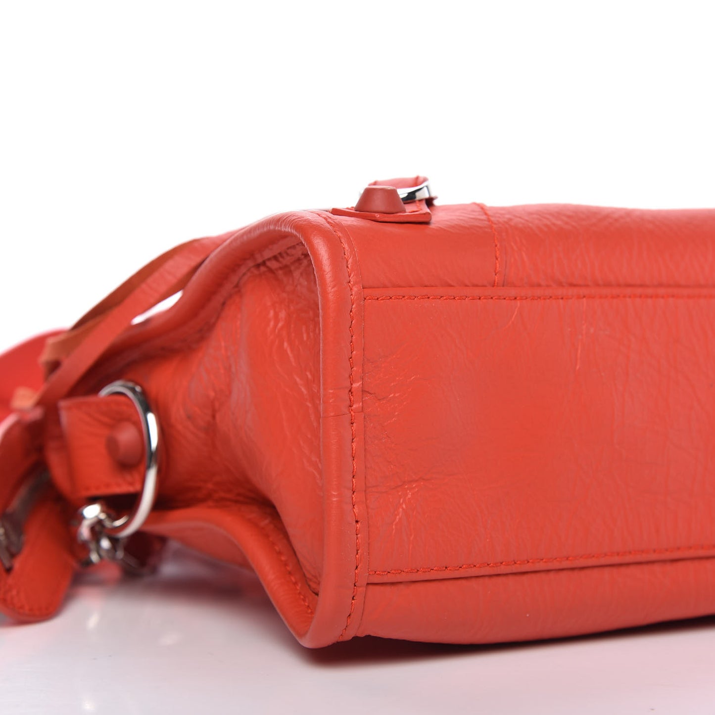 Matte Goatskin Rubber Covered Classic Hardware Mini City Rouge Coquelicot Rouge Braise