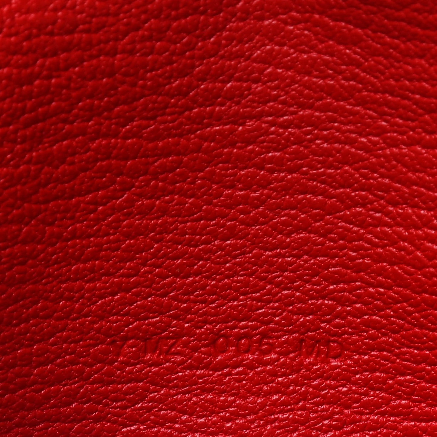 Chevre Mysore Kelly Pocket Compact Wallet Rouge de Coeur