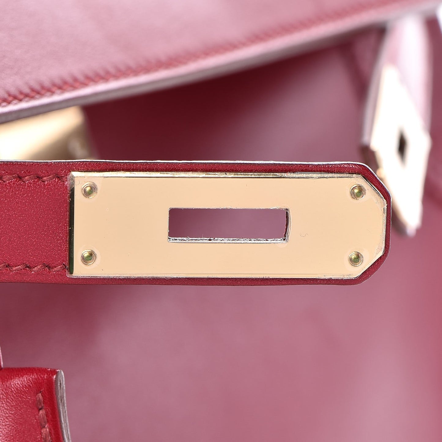 Tadelakt Ghillies Kelly 32 Rubis