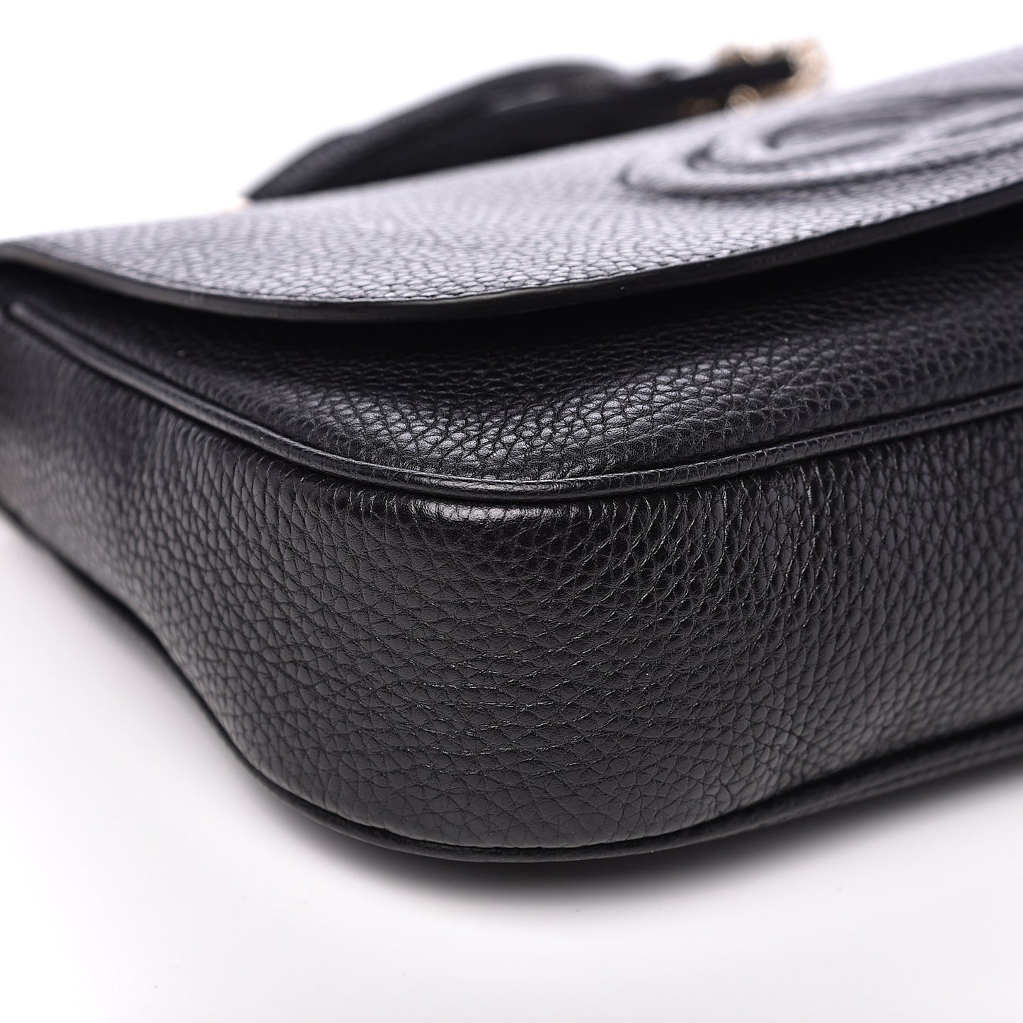 Pebbled Calfskin Medium Soho Flap Crossbody Black