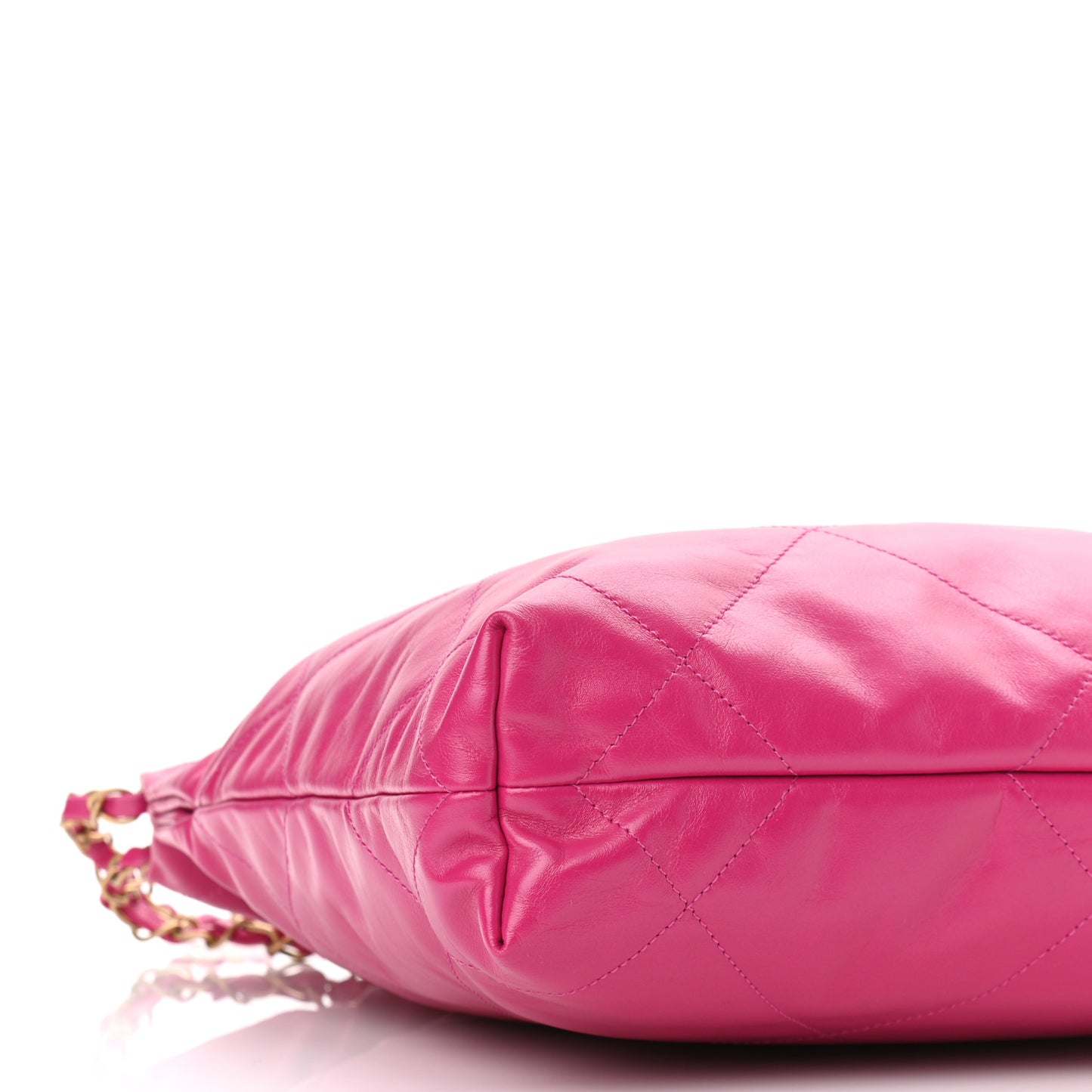 Shiny Calfskin Quilted Small Chanel 22 Fuchsia