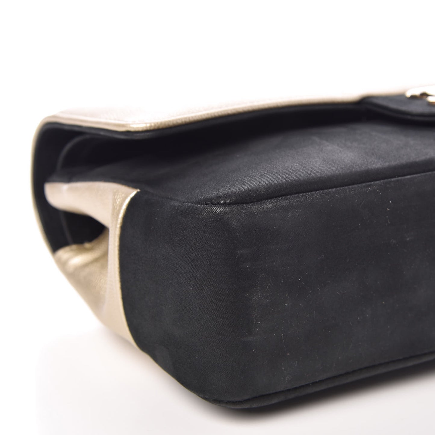 Caviar Iridescent Calfskin Duo Medium Double Flap Light Gold Black